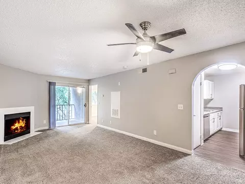 4521 E Bonanza Rd #261, Las Vegas, NV 89110