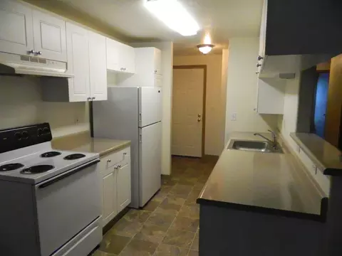 838 SE Cochran Dr #303, Gresham, OR 97080 photo 3