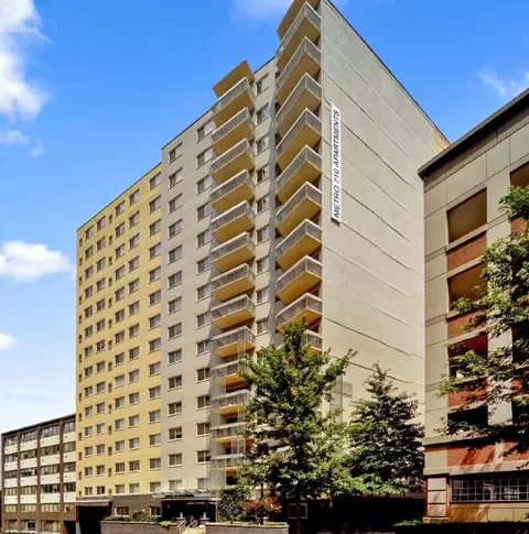 710 Roeder Rd #0404, Silver Spring, MD 20910