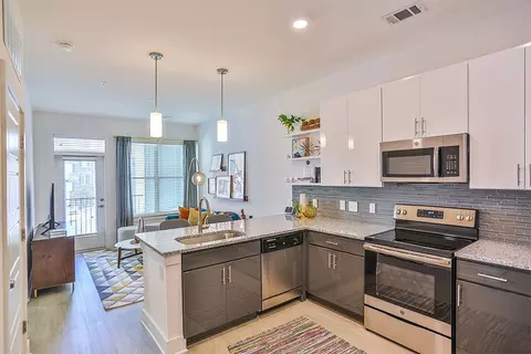 1606 Abbey Pl #477, Charlotte, NC 28209 photo 8