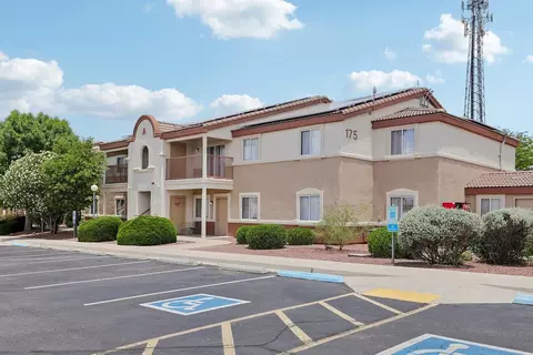 175 N Skyline Dr #A103, Huachuca City, AZ 85616