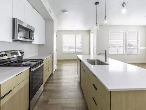 25 S 300 E #307, Salt Lake City, UT 84111