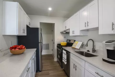 4085 Warner Ave #W4004-A2, Landover Hills, MD 20784