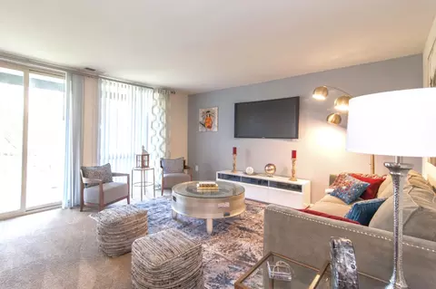 7232 Hanover Pkwy #7196, Greenbelt, MD 20770