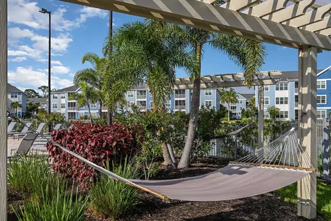 420 Salt Meadow Cir #04-203, Bradenton, FL 34208