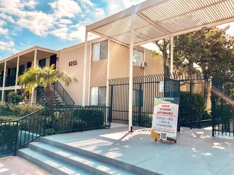 6255 Atlantic Ave, Long Beach, CA 90805