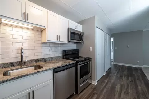 615 N East St #304, Indianapolis, IN 46202