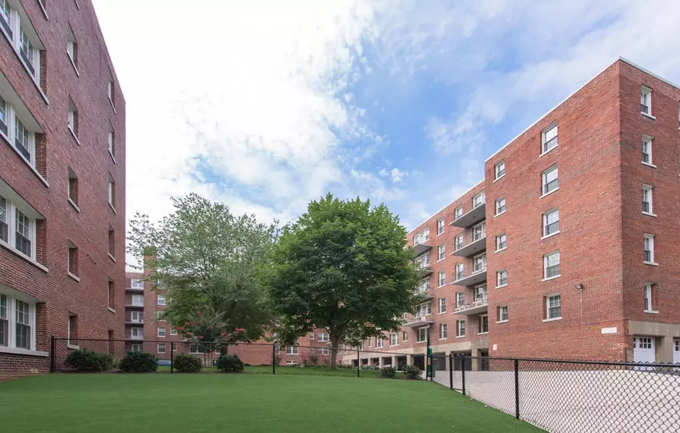  200 Rhode Island Ave NE #200330N, Washington, DC 20002 photo 8