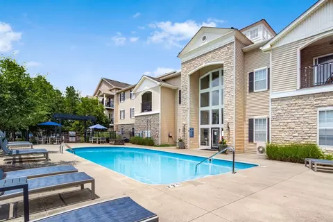351 Peat Moss Dr #7127C, Columbus, OH 43235