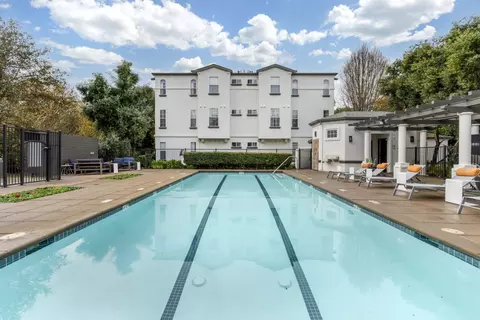 2111 Kawana Springs Rd #2102, Santa Rosa, CA 95404