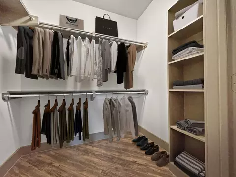 2910 Milam St #1218, Houston, TX 77006