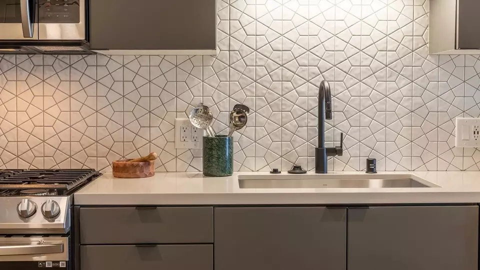  5620 De Longpre Ave #554, Los Angeles, CA 90028 photo 3