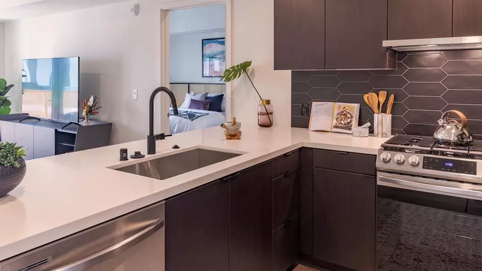  5620 De Longpre Ave #554, Los Angeles, CA 90028 photo 4