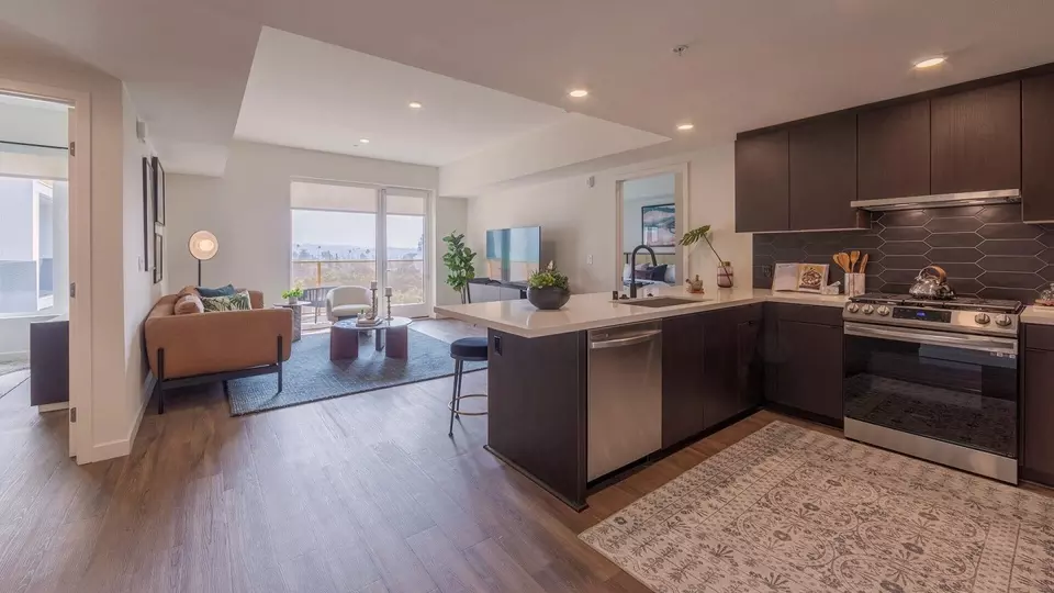  5620 De Longpre Ave #554, Los Angeles, CA 90028 photo 5