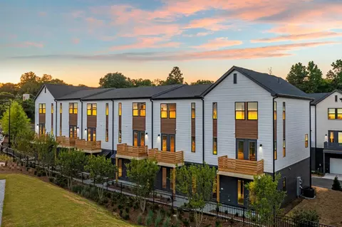 72 Milton Ave SE #1505, Atlanta, GA 30315
