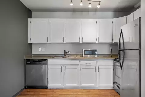 215 County Road B2 E #362, Little Canada, MN 55117