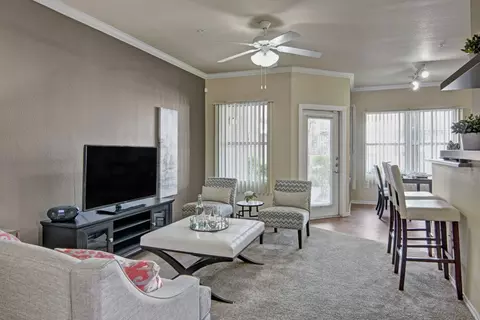 411 E Indian School Rd #2046, Phoenix, AZ 85012