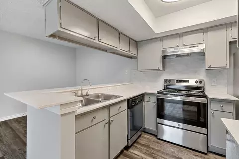 4021 Steck Ave #825, Austin, TX 78759