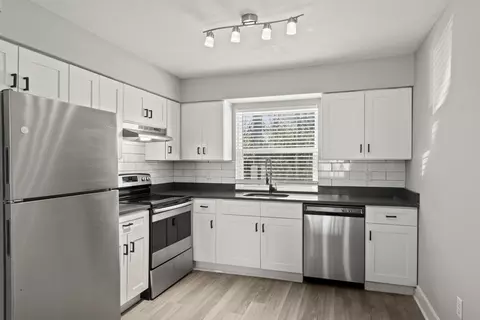 9047 San Jose Blvd #708, Jacksonville, FL 32257