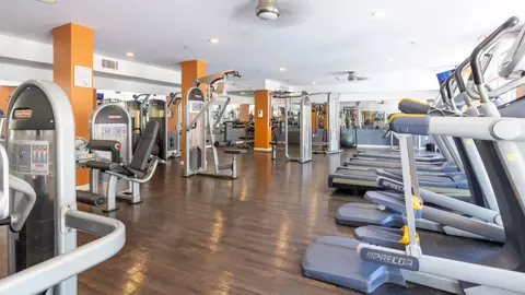 5211 Pacific Concourse Dr #1447, Del Aire, CA 90304