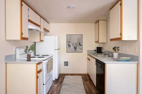 2148 Geary St SE #2162-10, Albany, OR 97322