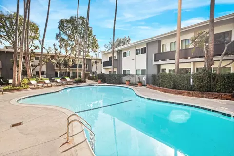 5351 San Vicente Blvd #63177, Los Angeles, CA 90019