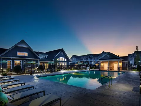 40 Riverpath Dr #060-11, Framingham, MA 01701