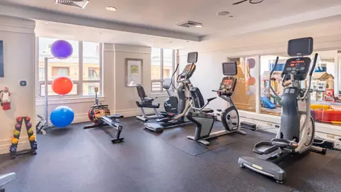 1133 E West Hwy #0714, Silver Spring, MD 20910