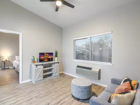 1401 Medical Park Dr #323, Boulder City, NV 89005