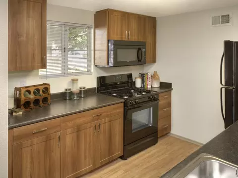 111 Via Serena #16, Rancho Santa Margarita, CA 92688