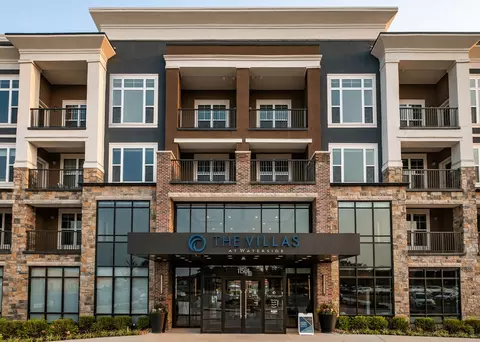 11501 W 81st St #201, Lenexa, KS 66214