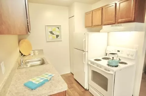 20792 Orchard Lake Rd #1-202, Farmington Hills, MI 48336