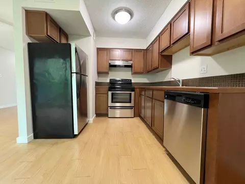 600 S 1st St #WIL-130, Austin, TX 78704