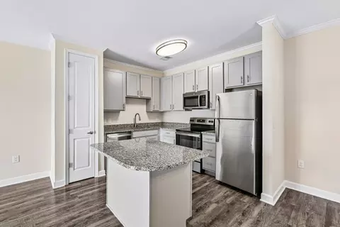 2778 2nd St NE #2762-103, Hickory, NC 28601