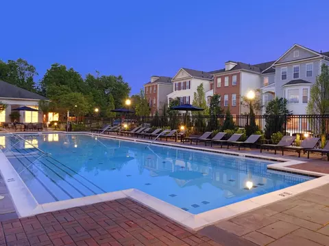 14240 Alta Oaks Dr #232-204, Rockville, MD 20850