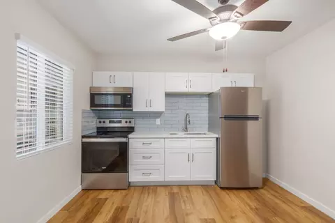 3432 N 12th Pl #14, Phoenix, AZ 85014