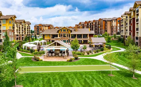 8401 Renner Blvd #4107, Lenexa, KS 66219