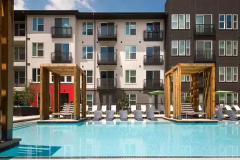 320 Singleton Blvd #3411, Dallas, TX 75212