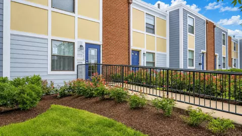 1418 Karen Blvd #1412, Capitol Heights, MD 20743