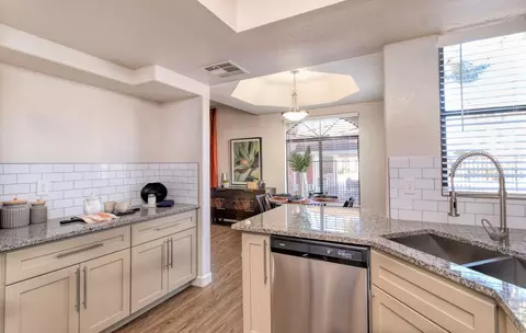 900 N Rural Rd #2054, Chandler, AZ 85226