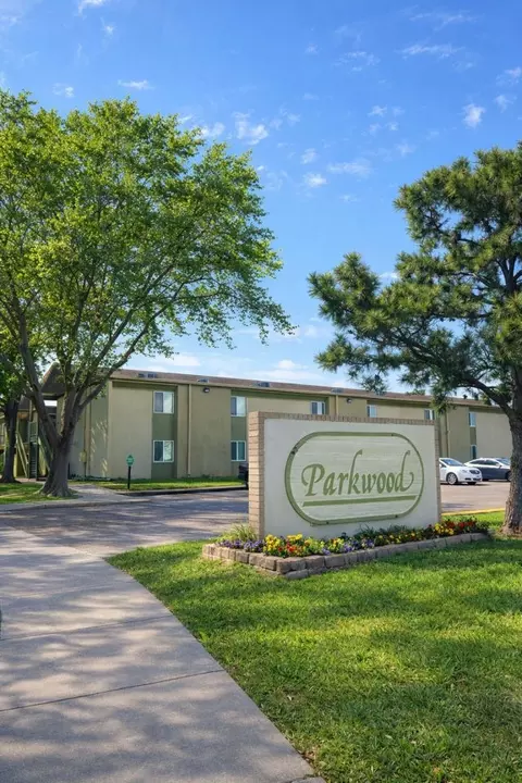 1403 N Logan St #113, Texas City, TX 77590