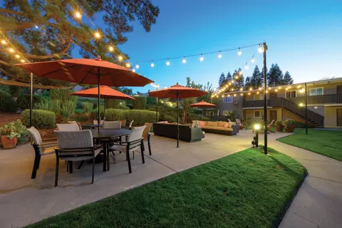 3800 Vineyard Ave #3810D, Pleasanton, CA 94566
