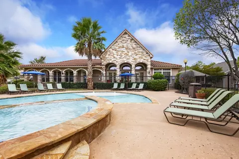 1900 Walnut St #1207, Bastrop, TX 78602