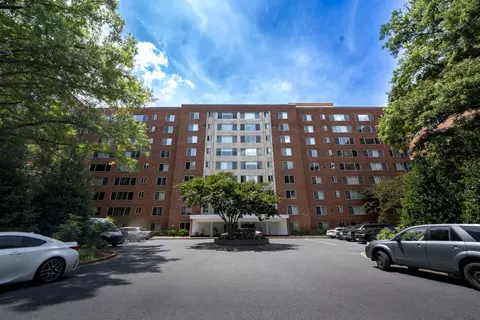 4000 Massachusetts Ave NW #1513, Washington, DC 20016