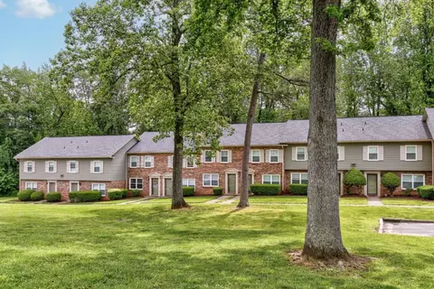 1220 Carriage House Ln #39030, Gastonia, NC 28054