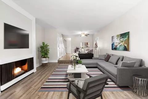 6220 Bristol Pkwy #6210B110, Culver City, CA 90230
