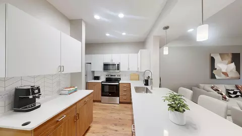 6373 Meadows Way #K6259, Hilliard, OH 43026