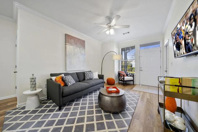 1699 Chatham Pkwy #1504B, Savannah, GA 31405
