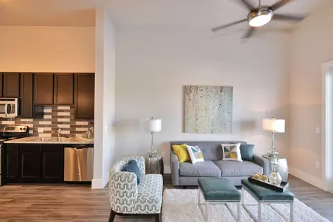 351 N 5th St #1262, Garland, TX 75040