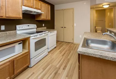 2503 Cedar St #2609-207, Norwalk, IA 50211